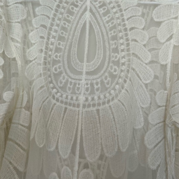 Elegant Cream Lace Swim Cover-Up - Picture 7 of 8